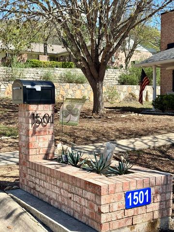 1501 Ford St, Kerrville, TX 78028
