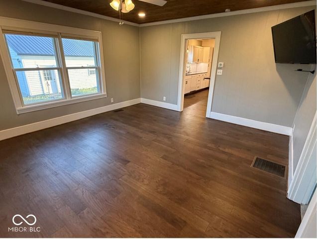 5682 S 800 W, Tipton, IN 46072