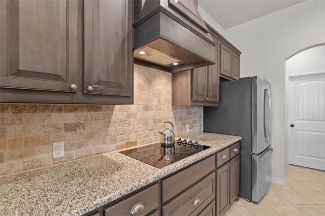 117 Heather Lane, Decatur, TX 76234