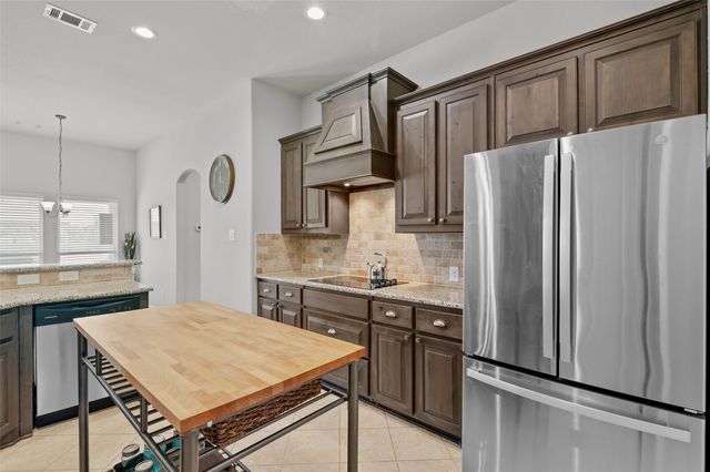 117 Heather Lane, Decatur, TX 76234