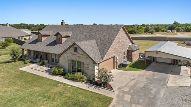 117 Heather Lane, Decatur, TX 76234