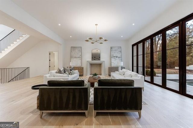 2983 Habersham Court NW, Atlanta, GA 30305