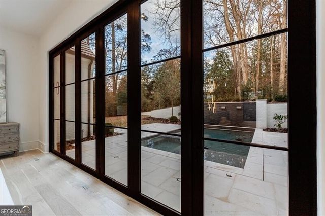 2983 Habersham Court NW, Atlanta, GA 30305