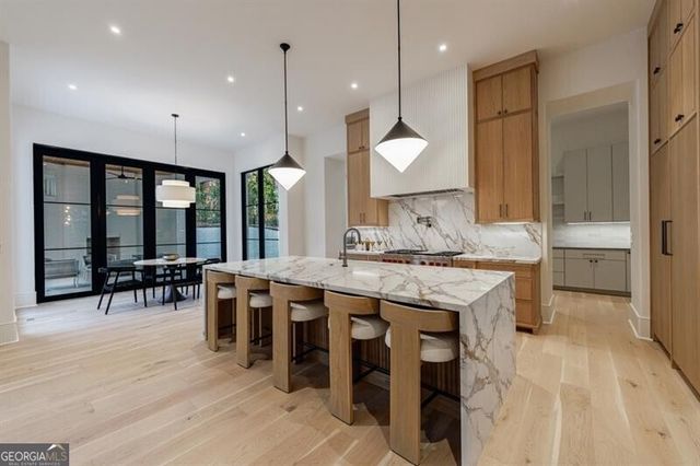 2983 Habersham Court NW, Atlanta, GA 30305