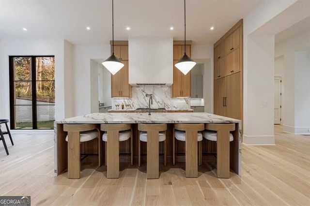 2983 Habersham Court NW, Atlanta, GA 30305