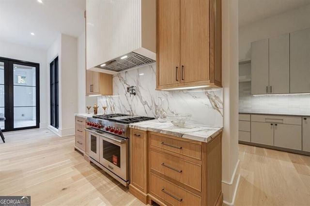 2983 Habersham Court NW, Atlanta, GA 30305