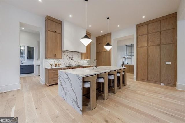 2983 Habersham Court NW, Atlanta, GA 30305