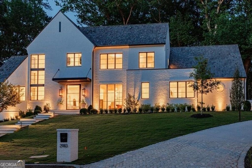 2983 Habersham Court NW, Atlanta, GA 30305
