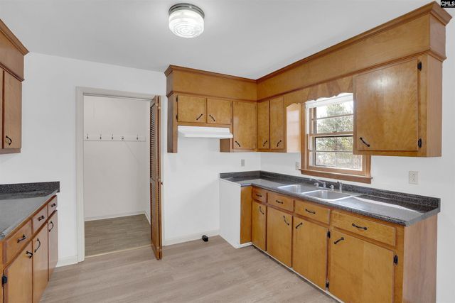 324 GATLIN Drive, Hopkins, SC 29061