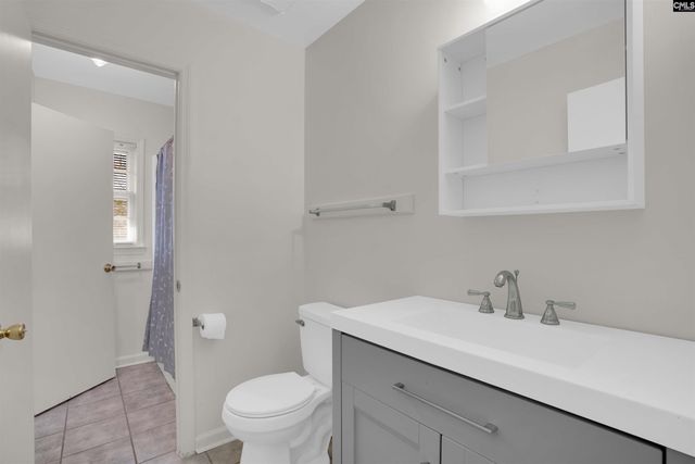 324 GATLIN Drive, Hopkins, SC 29061