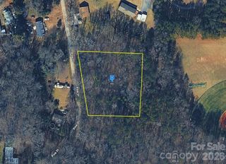 804 Pine Street, Bessemer City, NC 28016