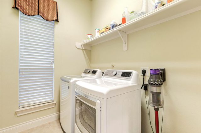 2614 Lake Springs Court, Richmond, TX 77406
