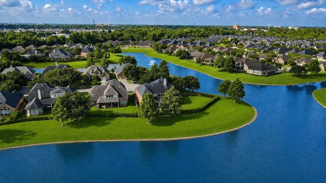 2614 Lake Springs Court, Richmond, TX 77406