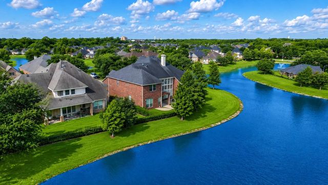 2614 Lake Springs Court, Richmond, TX 77406