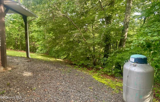 88 Upper Ridge Road, Marble, NC 28905
