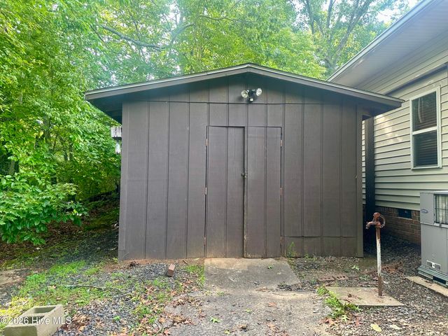 88 Upper Ridge Road, Marble, NC 28905