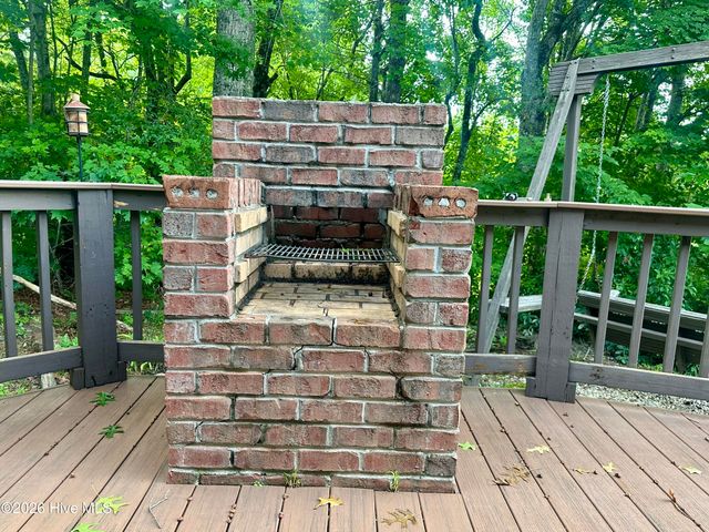 88 Upper Ridge Road, Marble, NC 28905