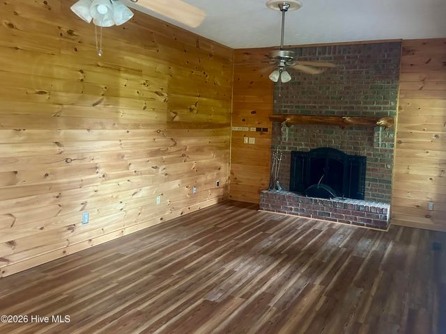 88 Upper Ridge Road, Marble, NC 28905