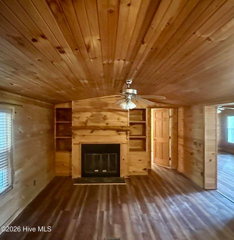 88 Upper Ridge Road, Marble, NC 28905