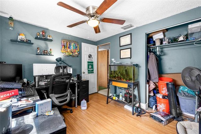 5171 86TH AVENUE N, Pinellas Park, FL 33782