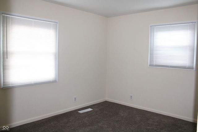 138 Crestwood Drive, New Whiteland, IN 46184