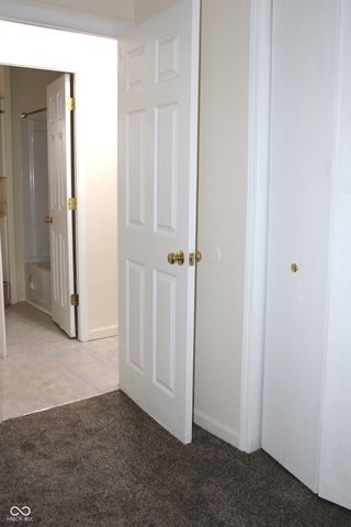 138 Crestwood Drive, New Whiteland, IN 46184