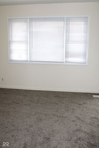 138 Crestwood Drive, New Whiteland, IN 46184