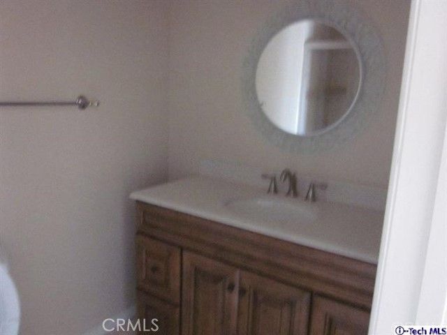 9542 Via Venezia, Burbank, CA 91504