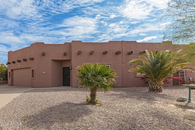 15137 S Moon Valley Road, Arizona City, AZ 85123
