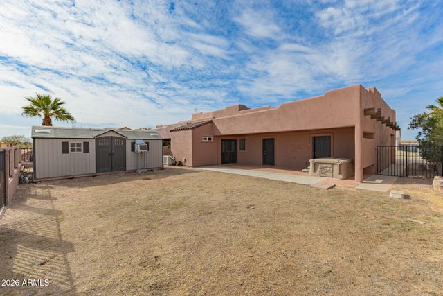 15137 S Moon Valley Road, Arizona City, AZ 85123