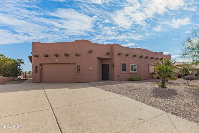 15137 S Moon Valley Road, Arizona City, AZ 85123