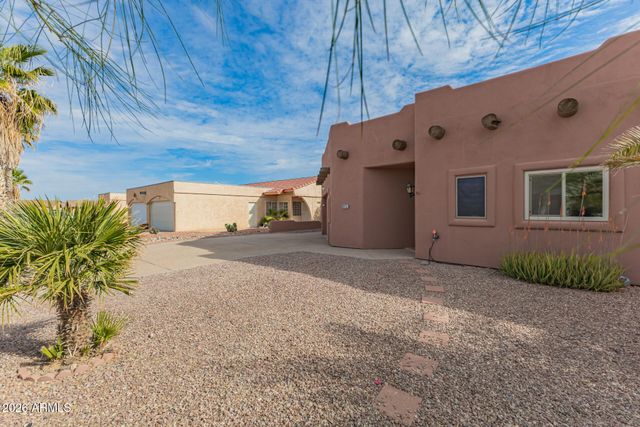 15137 S Moon Valley Road, Arizona City, AZ 85123