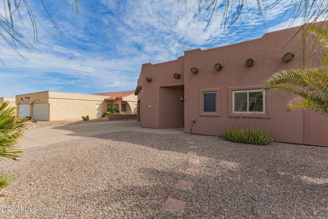 15137 S Moon Valley Road, Arizona City, AZ 85123