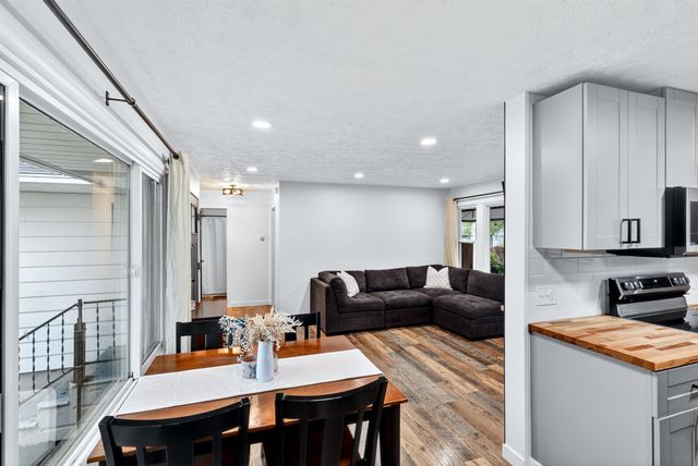 4007 E Grace Ave, Spokane, WA 99212
