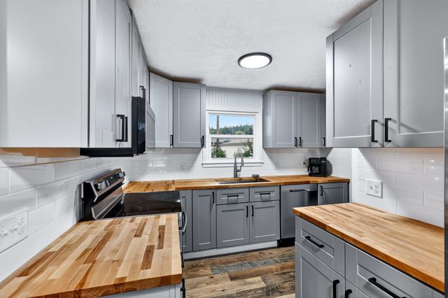 4007 E Grace Ave, Spokane, WA 99212
