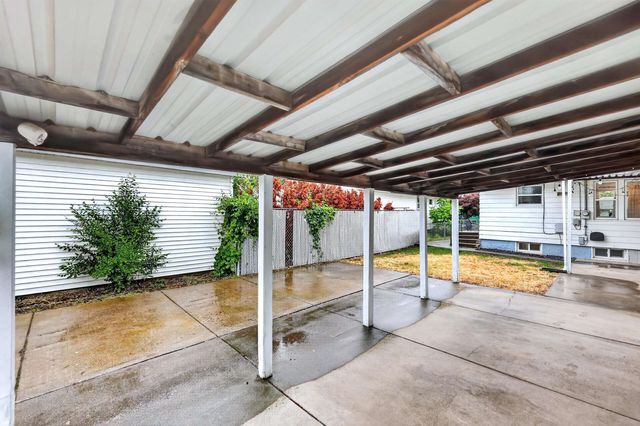 4007 E Grace Ave, Spokane, WA 99212
