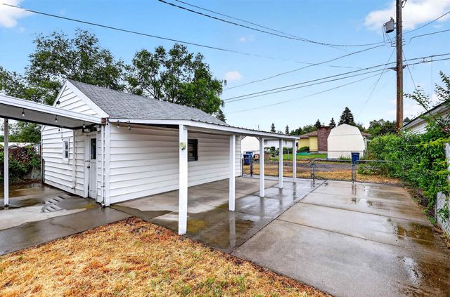 4007 E Grace Ave, Spokane, WA 99212