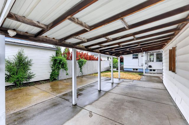 4007 E Grace Ave, Spokane, WA 99212
