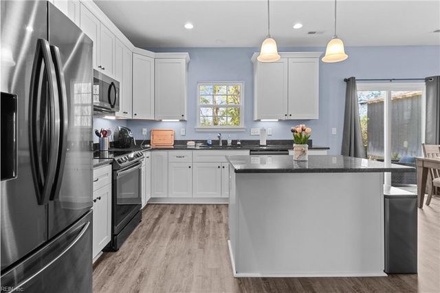 102 Tree Ln # A, Suffolk, VA 23437