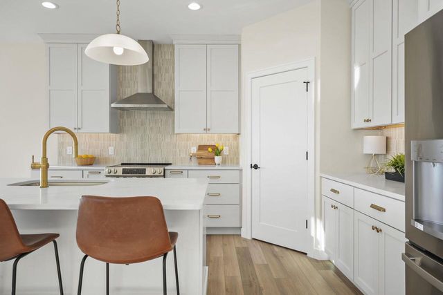 7712 Larkspur Lane, Deforest, WI 53532