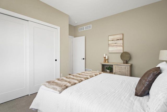 7712 Larkspur Lane, Deforest, WI 53532