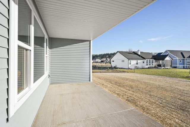 7712 Larkspur Lane, Deforest, WI 53532