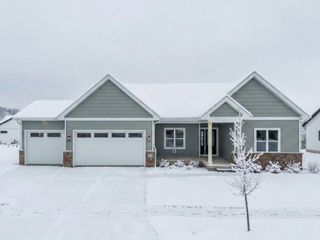 7712 Larkspur Lane, Deforest, WI 53532