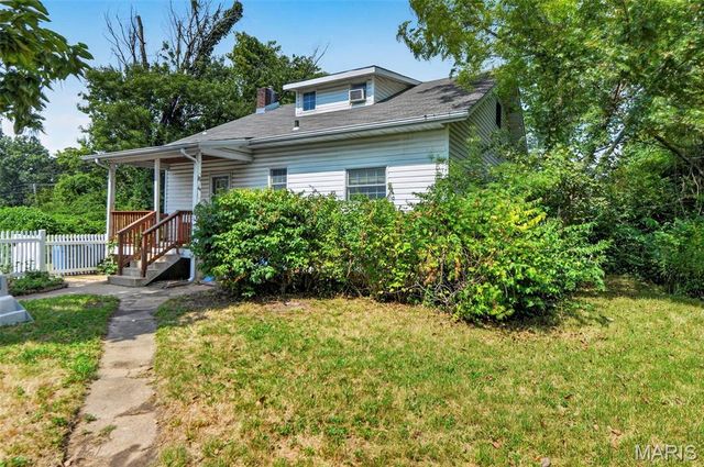 446 Sappington Barracks Road, Unincorporated, MO 63125