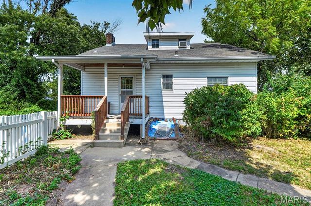 446 Sappington Barracks Road, Unincorporated, MO 63125