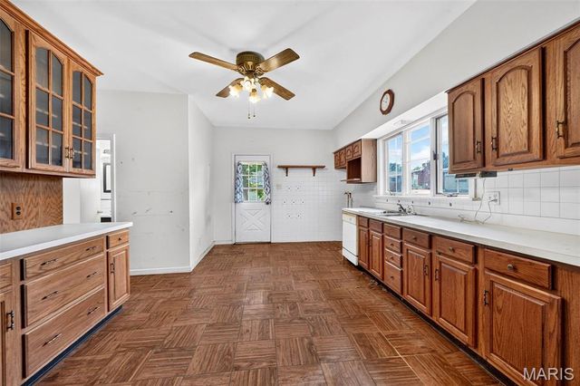 446 Sappington Barracks Road, Unincorporated, MO 63125
