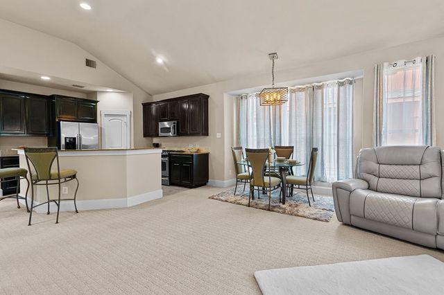 2635 Villa Di Lago 1, Grand Prairie, TX 75054