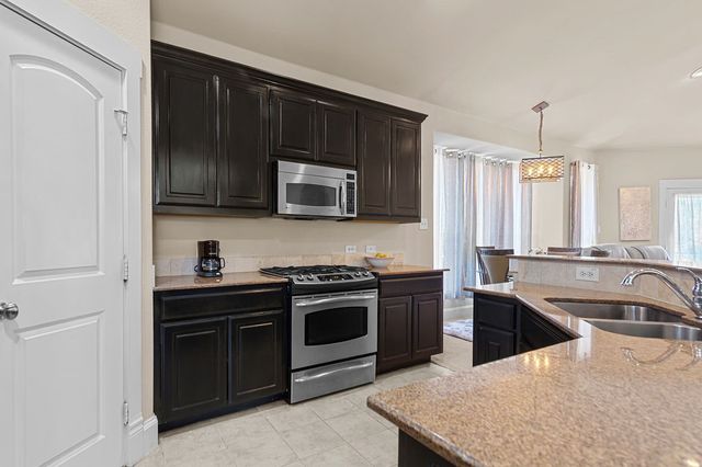 2635 Villa Di Lago 1, Grand Prairie, TX 75054