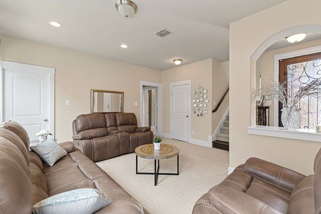 2635 Villa Di Lago 1, Grand Prairie, TX 75054
