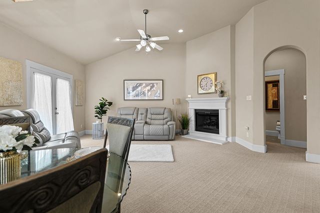 2635 Villa Di Lago 1, Grand Prairie, TX 75054